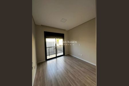 8_photo/94dcfa9117.0f81dd1a9a4f6ffb-ATLAS-1aeea8e1-ab40-40a1-b5cc-7e42d6166842.jpg de casa à venda com 3 quartos, 104m² em Uberaba, Curitiba