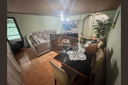 25_photo/94dcfa91d9.59b9fa3339c8dcb8-ATLAS-e7c51a3c-4364-457b-9624-9e5420e54e3c.jpg de casa à venda com 3 quartos, 125m² em Uberaba, Curitiba