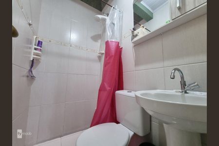 6_photo/94dcfa91e9.0f81dd1a9a4f6ffb-ATLAS-e25378de-1046-4d46-946e-781320e6b766.jpg de casa à venda com 3 quartos, 52m² em Uberaba, Curitiba