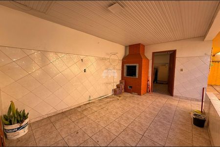 16_photo/94dcfa9233.b60f5a7682bed42c-ATLAS-01e5985a-d4dc-4159-9a47-e57307862c72.jpg de casa à venda com 5 quartos, 180m² em Uberaba, Curitiba