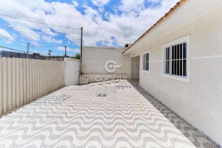 6_photo/94dcfa9245.72f38772c60cc7a0-ATLAS-dcae822b-6045-4b3f-8655-ffbeb7d3875a.jpg de casa à venda com 3 quartos, 106m² em Uberaba, Curitiba