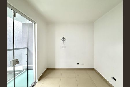 9_photo/94dcfa93db.0e5883cd31689f99-ATLAS-2d6cd8f1-7a0b-4362-ae5b-06291414e855.jpg de casa à venda com 3 quartos, 86m² em Uberaba, Curitiba