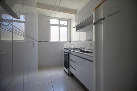 9_photo/94dcfa9421.8223bf2b093a1331-ATLAS-80cfb3ef-35dc-43c1-a2e4-2444dd28a679.jpg de apartamento para alugar com 2 quartos, 43m² em Uberaba, Curitiba