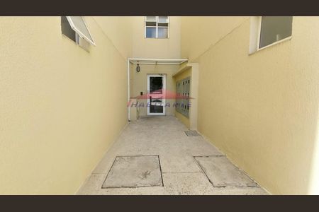 9_photo/94dcfa9421.c7d0b44f48b36617-ATLAS-dc8a5da1-35ae-4d8d-a095-38d11068b2d6.jpg de apartamento à venda com 3 quartos, 57m² em Uberaba, Curitiba