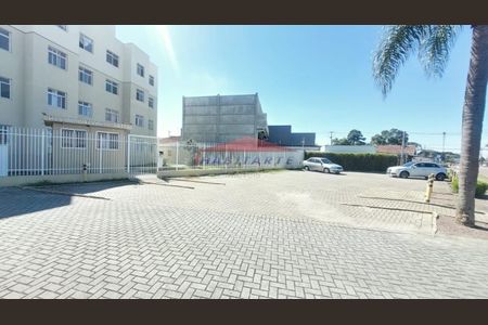 4_photo/94dcfa9421.c7d0b44f48b36617-ATLAS-e60b2233-5c47-40be-8255-8955d32ea53e.jpg de apartamento à venda com 3 quartos, 57m² em Uberaba, Curitiba