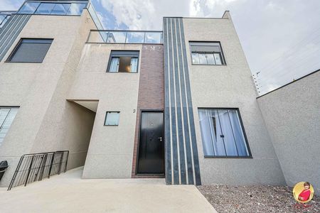 4_photo/94dcfa94e3.a9ad82c0a29b9a19-ATLAS-0f5b3a06-1acc-4ab4-ab15-5cbb3f82bc37.jpg de casa à venda com 3 quartos, 123m² em Uberaba, Curitiba