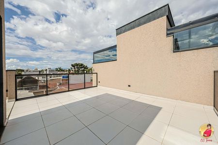 32_photo/94dcfa94e3.a9ad82c0a29b9a19-ATLAS-674ea68c-fb1b-4647-9467-56a1dd6b89a2.jpg de casa à venda com 3 quartos, 123m² em Uberaba, Curitiba