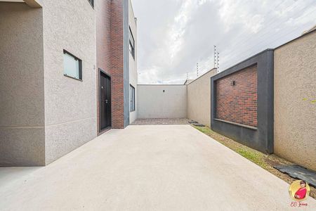 39_photo/94dcfa94e3.a9ad82c0a29b9a19-ATLAS-7fa006be-2e1f-45b5-9771-9878a1296077.jpg de casa à venda com 3 quartos, 123m² em Uberaba, Curitiba