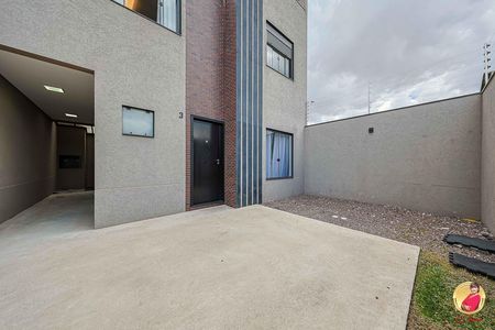 40_photo/94dcfa94e3.a9ad82c0a29b9a19-ATLAS-a65538d1-bb0d-4d7d-8384-965e19af94dd.jpg de casa à venda com 3 quartos, 123m² em Uberaba, Curitiba