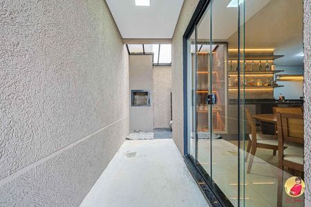 15_photo/94dcfa94e3.a9ad82c0a29b9a19-ATLAS-b77616f4-b566-414a-808b-abfdf0bd625f.jpg de casa à venda com 3 quartos, 123m² em Uberaba, Curitiba