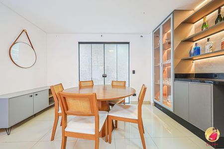 8_photo/94dcfa94e3.a9ad82c0a29b9a19-ATLAS-bd576469-0ccb-4609-b4a9-7d0fb5001e8b.jpg de casa à venda com 3 quartos, 123m² em Uberaba, Curitiba