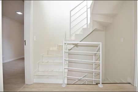 4_photo/94dcfa952b.8a9db43010f6cbf7-ATLAS-157a164a-1d0f-4e9a-90f4-10c559817fff.jpg de casa para alugar com 3 quartos, 128m² em Uberaba, Curitiba