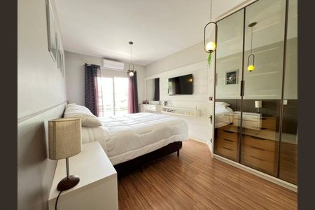 24_photo/94dcfa9599.04c16ff0d284adb7-ATLAS-3cf9b8c5-abc1-4f2c-bda1-0e16c5f42317.jpg de casa à venda com 3 quartos, 160m² em Uberaba, Curitiba