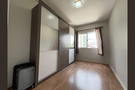 27_photo/94dcfa9599.04c16ff0d284adb7-ATLAS-3f9b1222-5ff3-4e6d-b65f-01d2b4b281f1.jpg de casa à venda com 3 quartos, 160m² em Uberaba, Curitiba