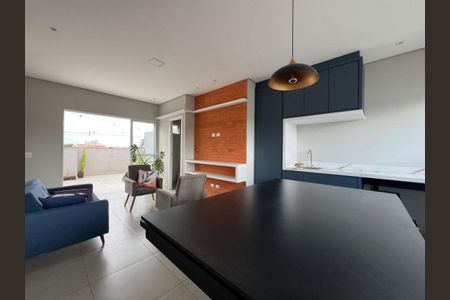 46_photo/94dcfa9599.04c16ff0d284adb7-ATLAS-6d7983f4-5c9d-4bb6-a60d-9d588aadbf46.jpg de casa à venda com 3 quartos, 160m² em Uberaba, Curitiba