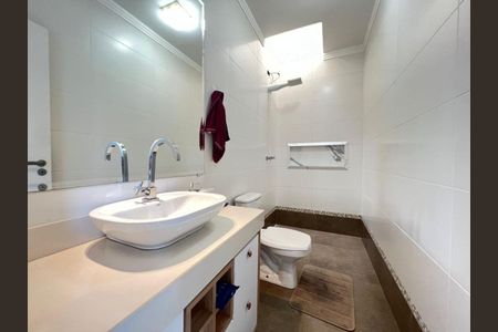 35_photo/94dcfa9599.04c16ff0d284adb7-ATLAS-90bf330d-435c-4f4b-af94-f688e748e8be.jpg de casa à venda com 3 quartos, 160m² em Uberaba, Curitiba