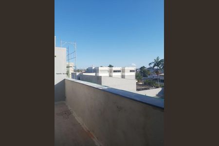 8_photo/94dcfa959f.2674d71860f65e99-ATLAS-ccf80e4c-d414-4b90-92b0-8c1d05cdff53.jpg de apartamento para alugar com 2 quartos, 60m² em Uberaba, Curitiba