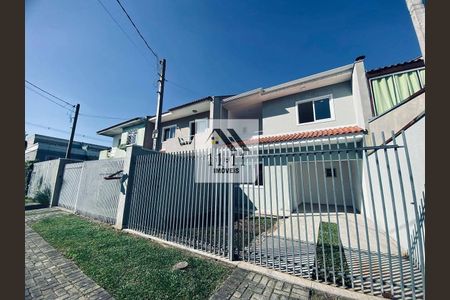 7_photo/94dcfa95a7.cbac4b0532efd0a4-ATLAS-42f65a71-3c3c-47a1-8d2b-b0aae26f9ef4.jpg de casa à venda com 3 quartos, 191m² em Uberaba, Curitiba