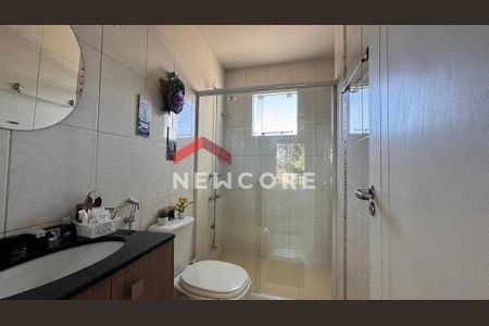 2_photo/94dcfa95c3.72f38772c60cc7a0-ATLAS-241d07ee-4b23-4e76-b235-52c880aa6efa.jpg de casa à venda com 3 quartos, 115m² em Uberaba, Curitiba