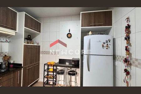 13_photo/94dcfa95c3.72f38772c60cc7a0-ATLAS-8f6564fe-5cbe-4ff4-b178-9ee1260874c0.jpg de casa à venda com 3 quartos, 115m² em Uberaba, Curitiba