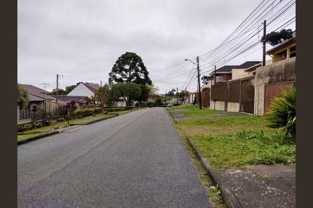 8_photo/94dcfa95d9.59abdc00308a7dc6-ATLAS-4a82e62a-35ad-4fce-8ba9-e749424ce7c9.jpg de casa à venda com 4 quartos, 172m² em Uberaba, Curitiba