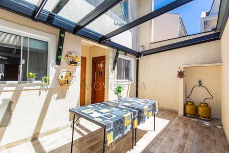 11_photo/94dcfa960b.54b8780a509023fd-ATLAS-34b2a8d0-8475-4d39-a9fe-e9aeb7fc6e66.jpg de casa à venda com 3 quartos, 135m² em Uberaba, Curitiba