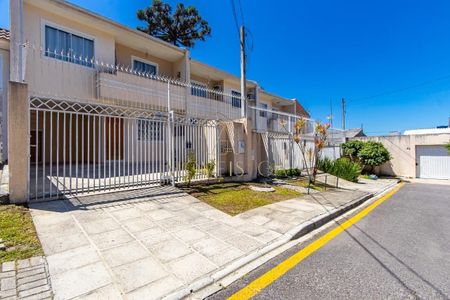 30_photo/94dcfa960b.75ee8fd8a5d7aa00-ATLAS-abadb244-e433-49c3-ba9e-8db17dda5718.jpg de casa à venda com 3 quartos, 135m² em Uberaba, Curitiba