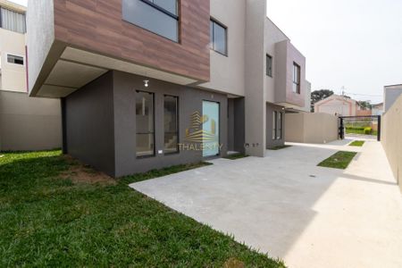 10_photo/94dcfa9661.c06c3c5dbfc3661b-ATLAS-2e418514-836e-4341-a1ca-eb54aac8ea5d.jpg de casa à venda com 3 quartos, 140m² em Uberaba, Curitiba