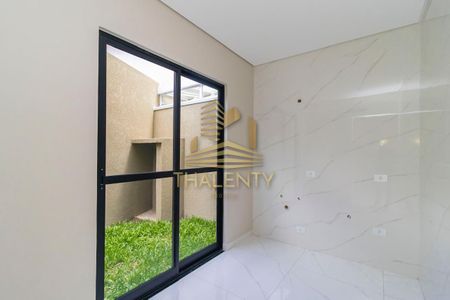 7_photo/94dcfa9691.56f87905458f71eb-ATLAS-5a0127fa-c520-491c-b5f4-30b0aeaa0a7d.jpg de casa à venda com 3 quartos, 61m² em Uberaba, Curitiba