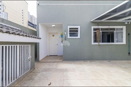 5_photo/94dcfa9691.d064f87ba2f4a60c-ATLAS-5bad8c48-0166-4818-84e5-a23b41308c73.jpg de casa à venda com 3 quartos, 135m² em Uberaba, Curitiba