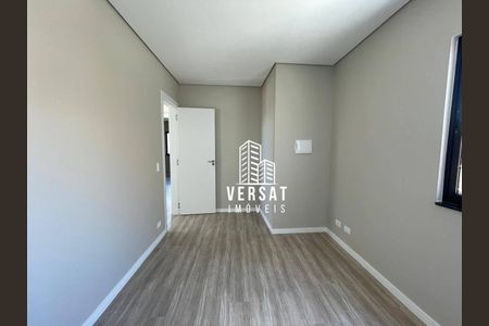 14_photo/94dcfa9697.460ef6f837491d31-ATLAS-fffa710a-e360-4437-9c1c-c2b269efe2e7.jpg de casa à venda com 3 quartos, 122m² em Uberaba, Curitiba