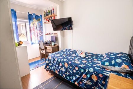 15_photo/94dcfa96b9.0ab48b55ce22f00a-ATLAS-3ae79734-a10d-4eff-8fc5-5842aed1c74e.jpg de casa à venda com 3 quartos, 90m² em Uberaba, Curitiba