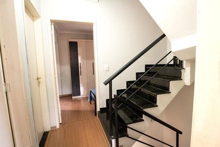 21_photo/94dcfa96b9.0ab48b55ce22f00a-ATLAS-61e3b0f9-67b2-4425-99da-b1f3125e4101.jpg de casa à venda com 3 quartos, 90m² em Uberaba, Curitiba