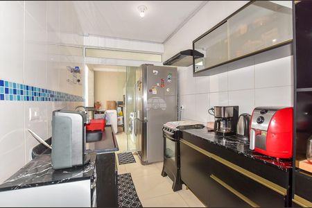 5_photo/94dcfa96b9.82be18ad98973cde-ATLAS-bb886df8-6990-4a5a-8345-9a7e47afced2.jpg de casa à venda com 3 quartos, 84m² em Uberaba, Curitiba