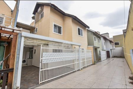 2_photo/94dcfa96b9.82be18ad98973cde-ATLAS-d890770d-525d-4bfd-ab7e-7d43748c64a1.jpg de casa à venda com 3 quartos, 84m² em Uberaba, Curitiba