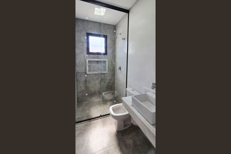 3_photo/94dcfa96d9.61f914ee94d2a220-ATLAS-bc90de7c-df38-4676-968b-4e7951d6a626.jpg de casa à venda com 3 quartos, 97m² em Uberaba, Curitiba