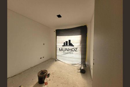 21_photo/94dcfa96d9.ad3acc9b0d20ce68-ATLAS-93aff15b-b223-4597-b02b-423fe72cd4da.jpg de casa à venda com 3 quartos, 112m² em Uberaba, Curitiba