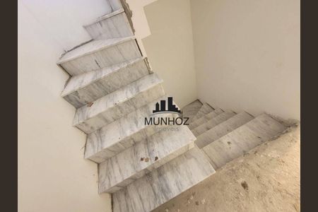 27_photo/94dcfa96d9.ad3acc9b0d20ce68-ATLAS-bfa9dd76-185e-4831-b079-36ba9a9912b4.jpg de casa à venda com 3 quartos, 112m² em Uberaba, Curitiba