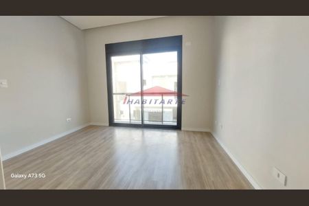 7_photo/94dcfa96d9.c06c3c5dbfc3661b-ATLAS-5d932669-7472-4803-89e7-7f30dd30d5ee.jpg de casa à venda com 3 quartos, 95m² em Uberaba, Curitiba