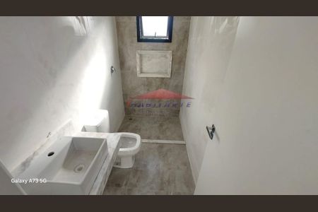 10_photo/94dcfa96d9.c06c3c5dbfc3661b-ATLAS-9a38ae50-9764-4eb0-ac07-ccb5f7714912.jpg de casa à venda com 3 quartos, 95m² em Uberaba, Curitiba