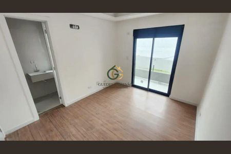 10_photo/94dcfa96e9.659d7f3f71f48841-ATLAS-05f851b6-5124-459d-86ea-c19de54379b7.jpg de casa à venda com 3 quartos, 132m² em Uberaba, Curitiba