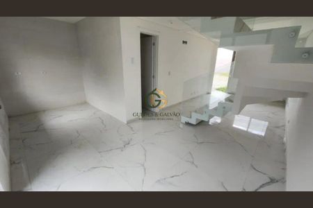 4_photo/94dcfa96e9.659d7f3f71f48841-ATLAS-99f10cda-8e1f-4357-9783-0ce4d6a54cfa.jpg de casa à venda com 3 quartos, 132m² em Uberaba, Curitiba