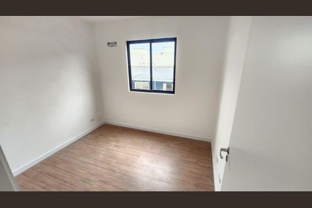 10_photo/94dcfa96e9.659d7f3f71f48841-ATLAS-acdea1ed-e67a-4f2b-9458-8ed48d027d98.jpg de casa à venda com 3 quartos, 130m² em Uberaba, Curitiba