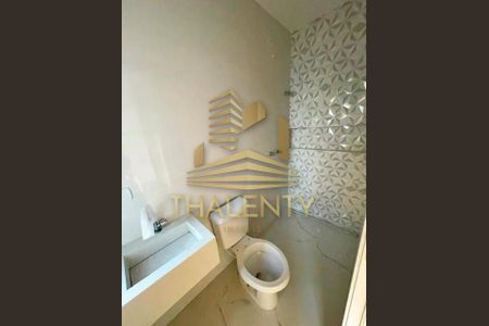 12_photo/94dcfa96e9.a9ad82c0a29b9a19-ATLAS-ca2d3eab-05d2-4d8b-a854-598e2f2dec76.jpg de casa à venda com 3 quartos, 138m² em Uberaba, Curitiba