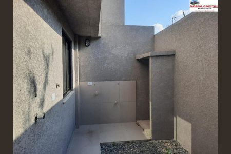 4_photo/94dcfa96e9.c69d1cf1a7775785-ATLAS-1d22bceb-27be-458f-8d11-dccafbbedc5f.jpg de casa à venda com 3 quartos, 132m² em Uberaba, Curitiba