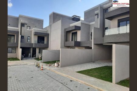 7_photo/94dcfa96e9.c69d1cf1a7775785-ATLAS-4591bae8-1035-4fb8-8b00-81306708e70e.jpg de casa à venda com 3 quartos, 132m² em Uberaba, Curitiba