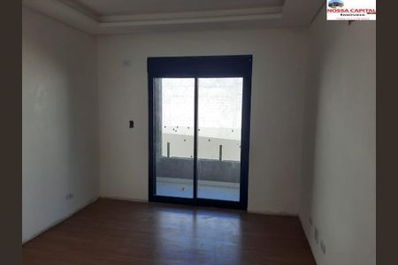 14_photo/94dcfa96e9.c69d1cf1a7775785-ATLAS-f2c7e730-58d2-4651-a31b-ae72aa6e167f.jpg de casa à venda com 3 quartos, 132m² em Uberaba, Curitiba