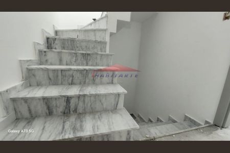 12_photo/94dcfa9727.d00588b39bb74d6d-ATLAS-b81b3fca-5d0b-4f99-9739-76f1f5bd4da3.jpg de casa à venda com 3 quartos, 114m² em Uberaba, Curitiba