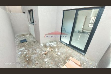 18_photo/94dcfa9727.d00588b39bb74d6d-ATLAS-ea69c383-3903-465b-aae9-33101341e156.jpg de casa à venda com 3 quartos, 114m² em Uberaba, Curitiba