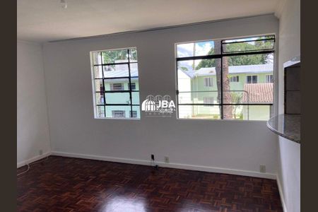 4_photo/94dcfa978f.56f87905458f71eb-ATLAS-3239f5df-e2f7-45d8-8133-dafc2e362a42.jpg de apartamento para alugar com 2 quartos, 55m² em Uberaba, Curitiba